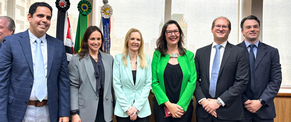 Conselheira Cristiana de Castro Moraes assume presidência do TCESP ­— Procuradores prestigiam cerimônia de posse