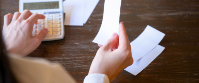 Contratação de pessoal mediante recibo de pagamento a autônomos é falha grave em contas de prefeitura.