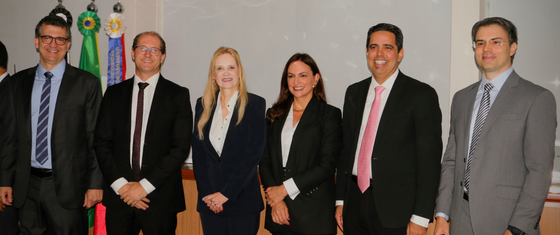 Procuradores do MPC-SP prestigiam posse da Mesa Diretora 2026 da Corte de Contas paulista