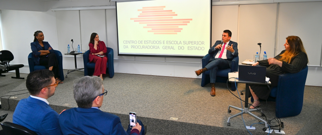 Procuradora-Geral palestra em painel sobre “Direito Administrativo Sancionador nos Tribunais de Contas: Impactos da LINDB”
