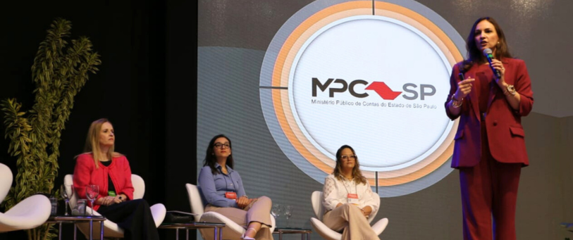 Procuradora-Geral reforça importância da boa governança e da cobrança da dívida ativa durante o Fomenta 2025