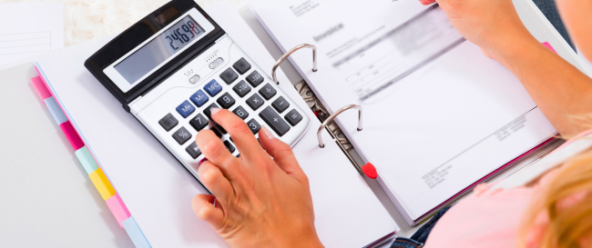 Fundação faz pesquisa prévia insuficiente para garantia de economicidade em licitação