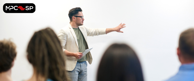 Professor que deixa a carreira docente para seguir no cargo de Diretor de Escola tem direito à aposentadoria especial? 