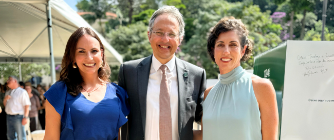 Procuradora-Geral de Contas prestigia comemoração dos 124 anos do Instituto Butantan