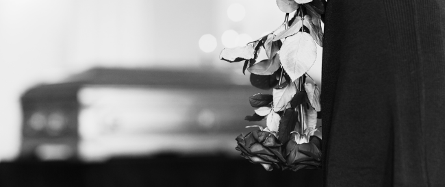 Em meio à tragédia, Prefeitura cota prestação de serviço emergencial com funerárias a 300 km do município