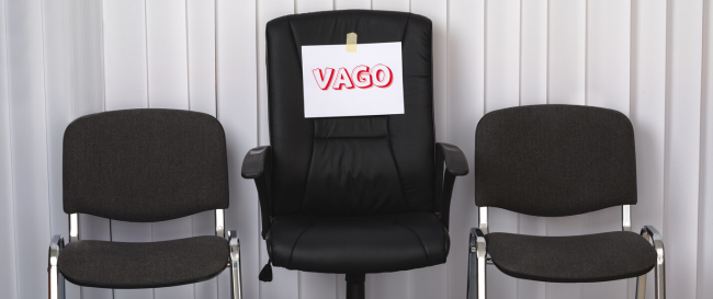 Autarquia municipal terceiriza serviços de advocacia enquanto há cargos efetivos vagos para advogados públicos